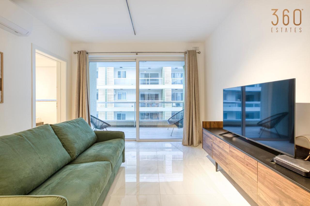 Apartment Modern 2br With Private Terrace & Sofa Bed By 360 Estates St. Paul's Bay