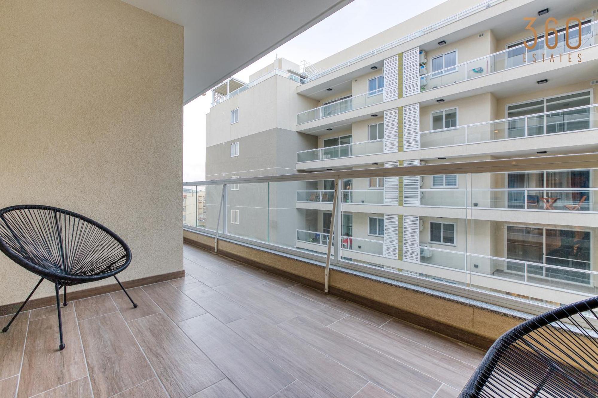 Apartment Modern 2br With Private Terrace & Sofa Bed By 360 Estates